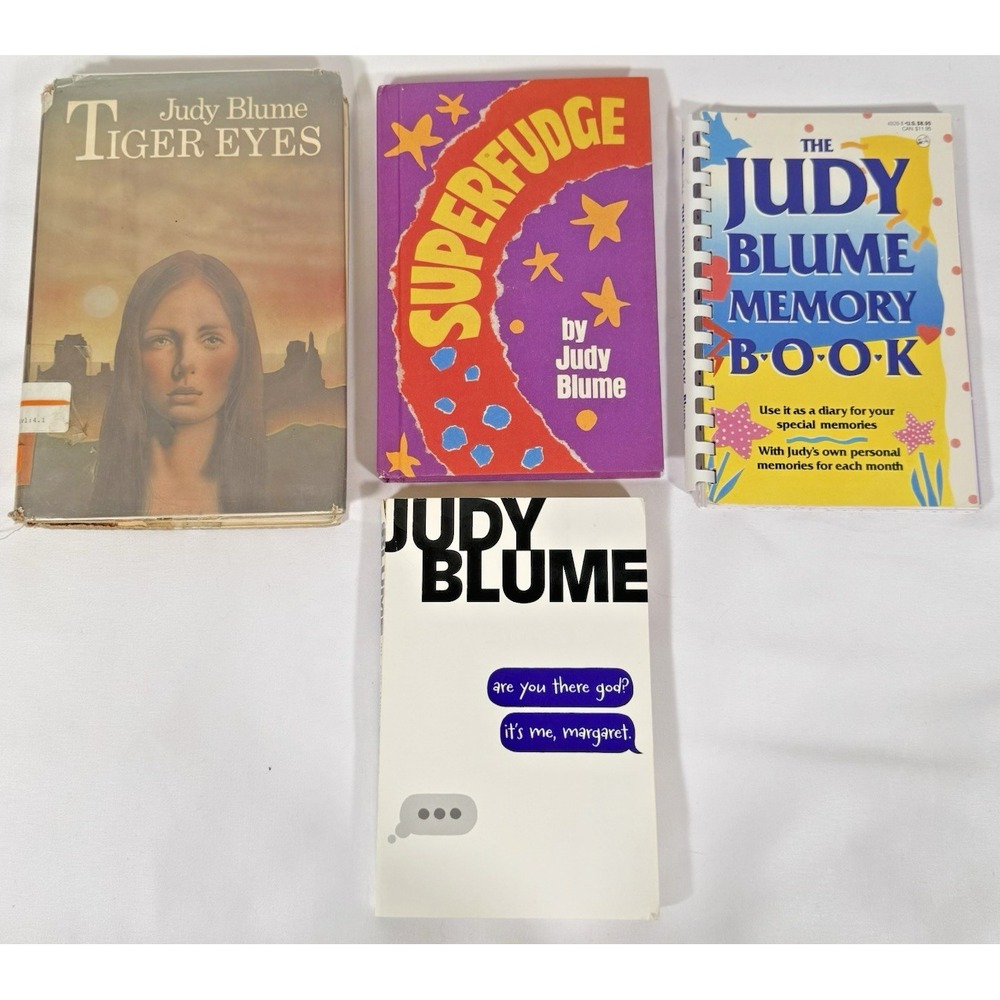 Judy Blume Book Lot Set of 4 Mixed Sizes Multicolor Tiger Eyes Superfudge YA